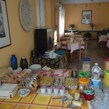 Hotel Conchiglia Монтекатини-Терме Экстерьер фото