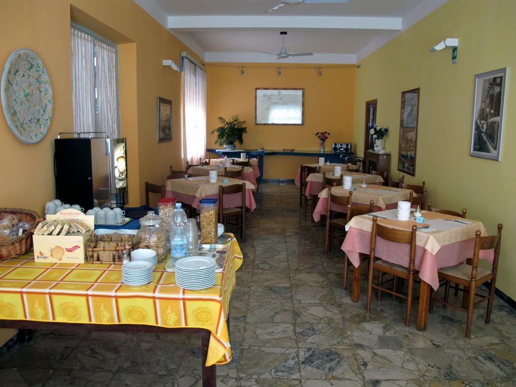 Hotel Conchiglia Монтекатини-Терме Экстерьер фото