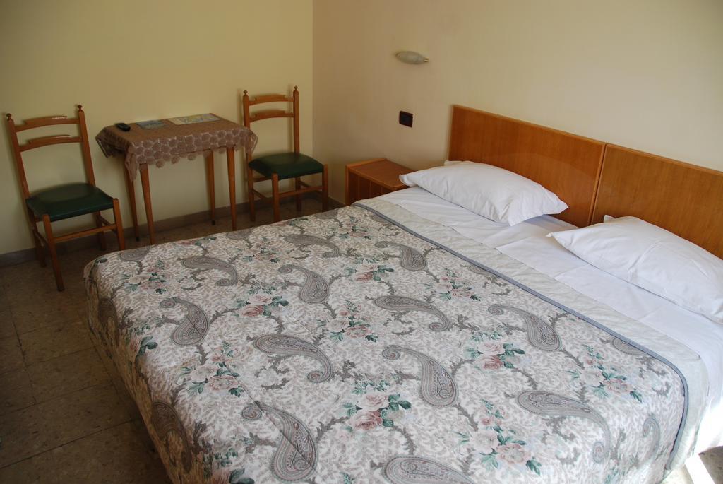 Hotel Conchiglia Монтекатини-Терме Экстерьер фото