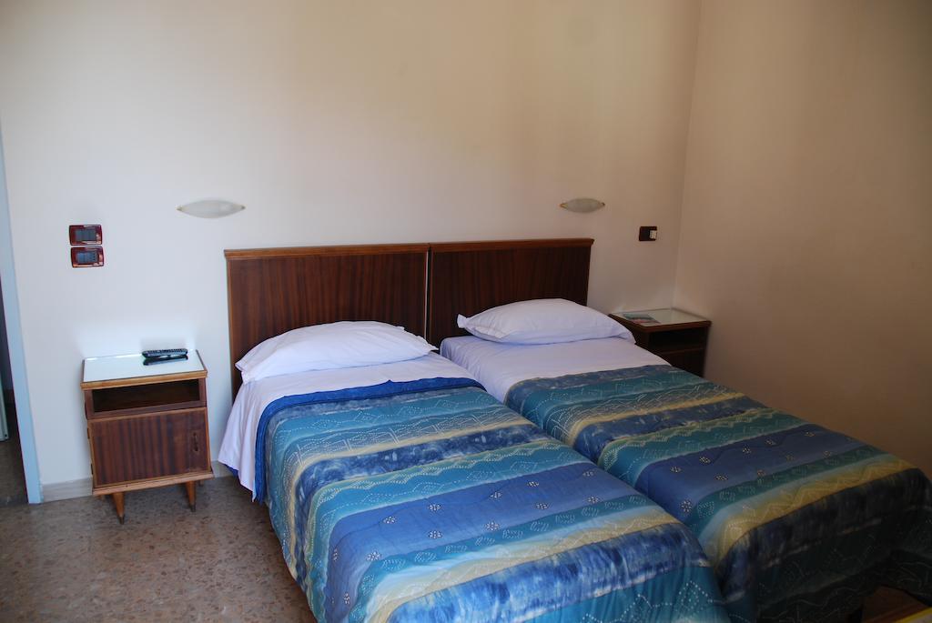 Hotel Conchiglia Монтекатини-Терме Экстерьер фото